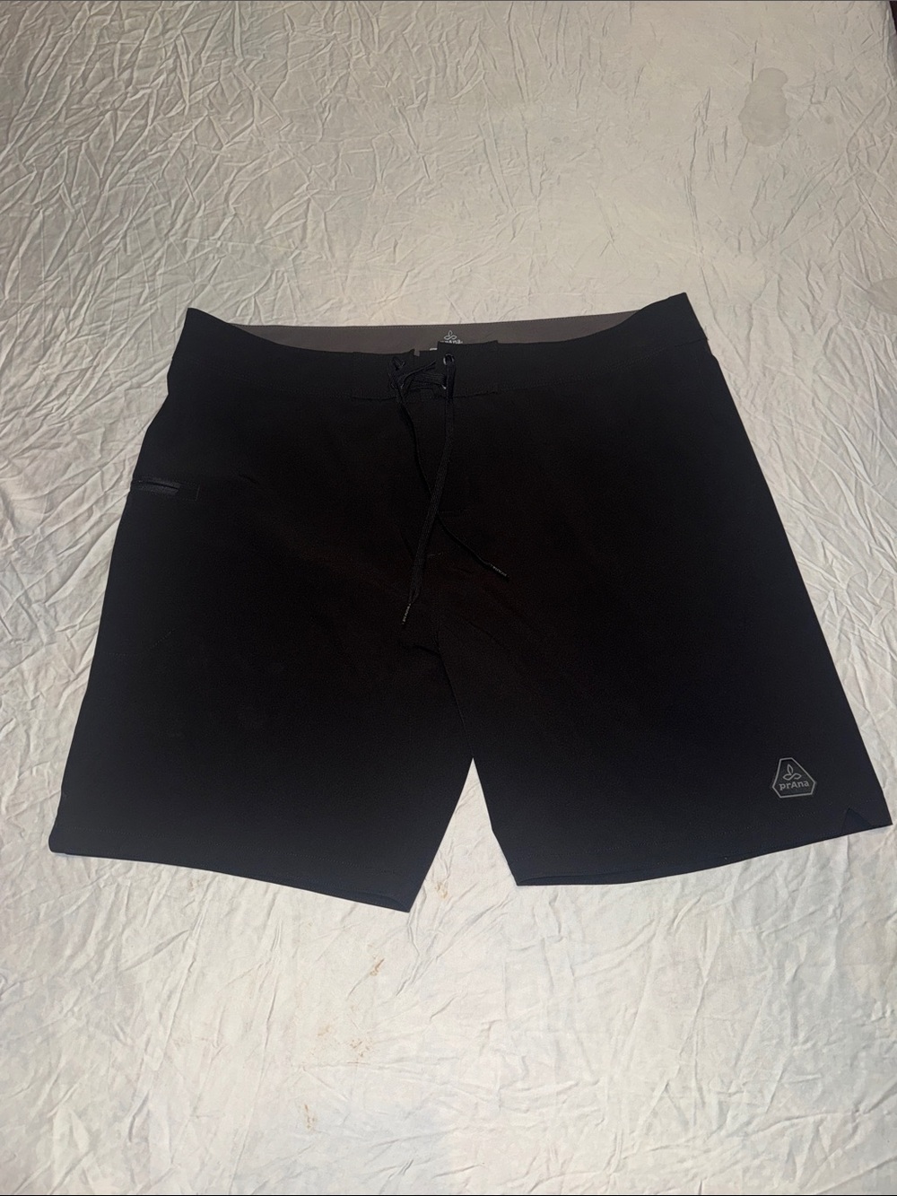 prAna Fenton Men's Board Shorts Size 38 Black Swim Trunks
